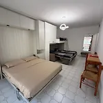Appartamento Azure Beachfront Sablettes Est Beachfront *