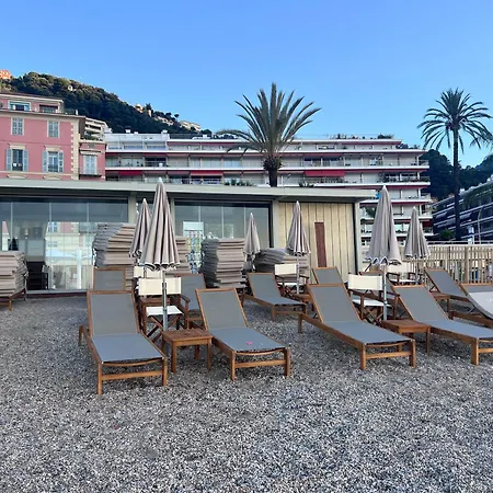 Azure Beachfront Sablettes Est Beachfront