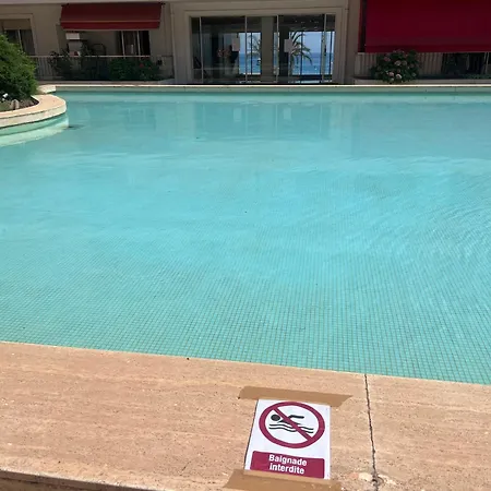 Appartement Cote D Azur Premier Sablettes Est Menton Beachfront *