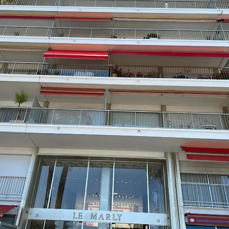 Appartement Cote D Azur Premier Sablettes Est Menton Beachfront *
