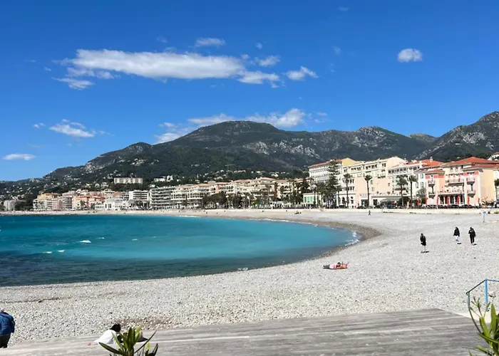 Azure Beachfront Sablettes Est Beachfront Menton