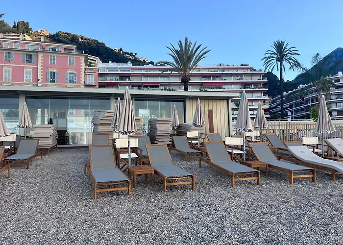 Azure Beachfront Sablettes Est Beachfront