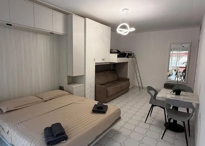 Azure Beachfront Sablettes Est Beachfront