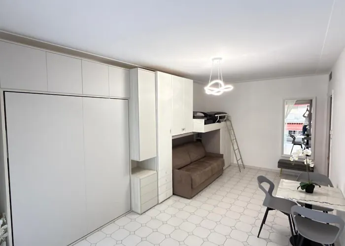 Azure Beachfront Sablettes Est Beachfront Apartment *